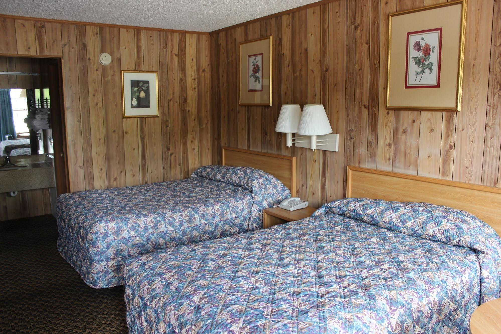 Carolina Lodge Walterboro Exterior photo